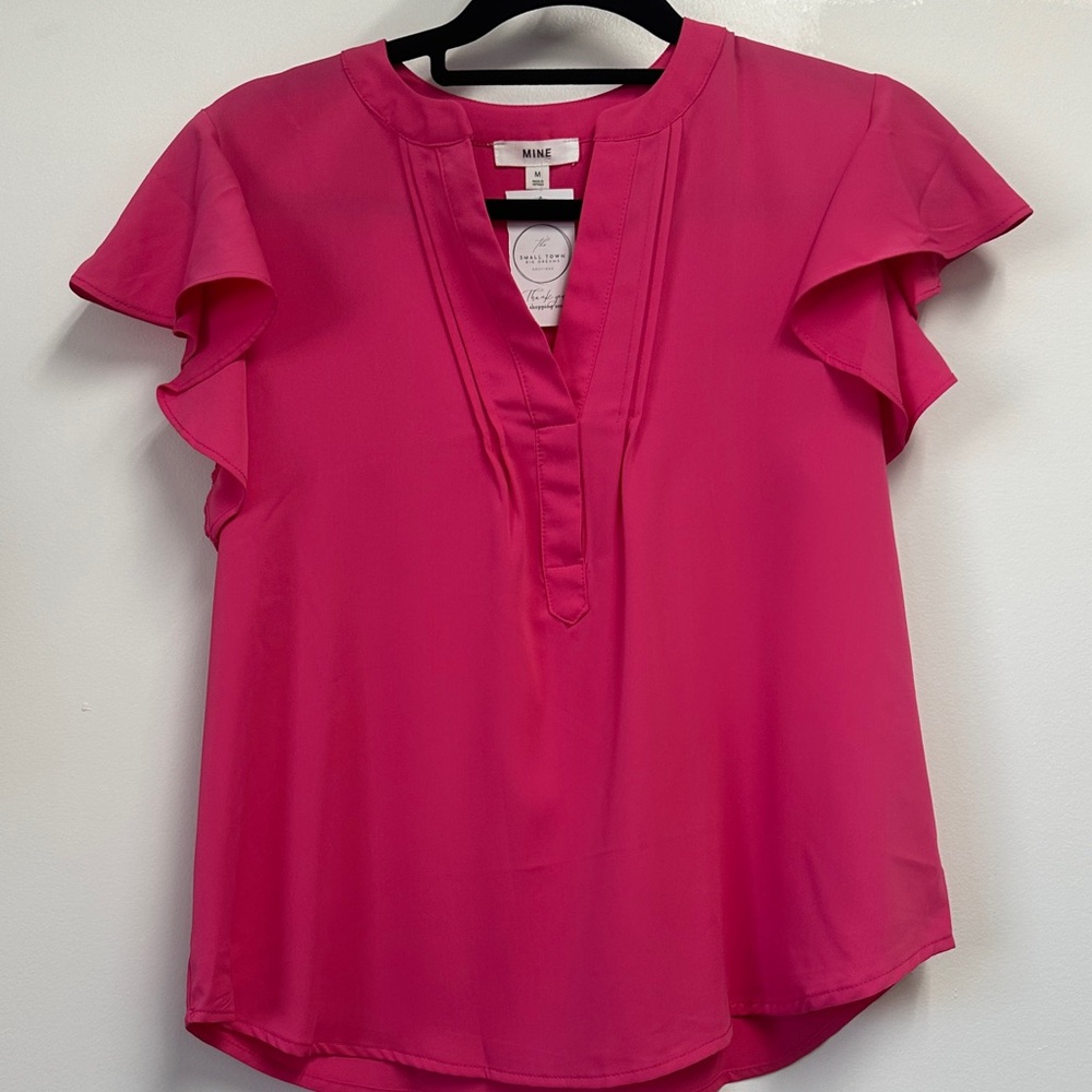 Mine Women's Fuchsia Flutter Sleeve Blouse